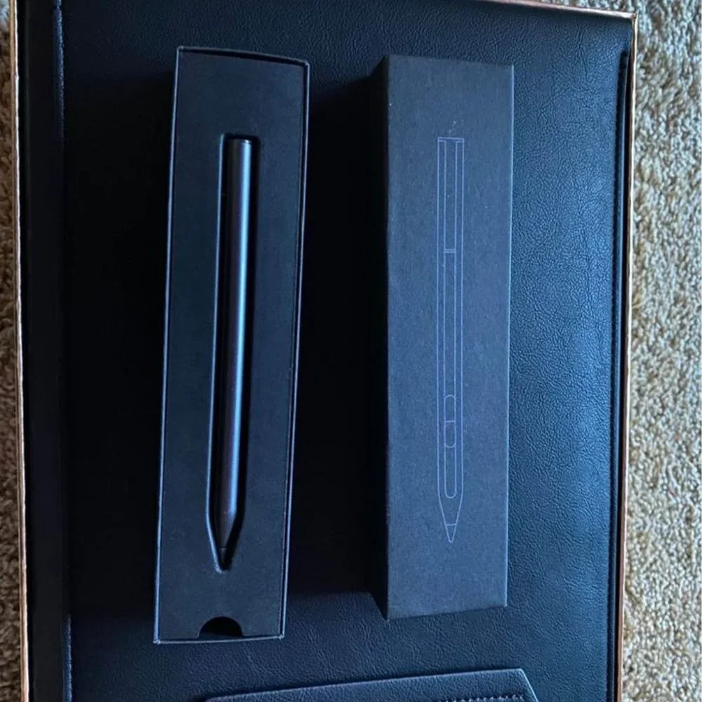 RoseGold Hp Spectre x360 ￼Convertible 13-aw2xxx